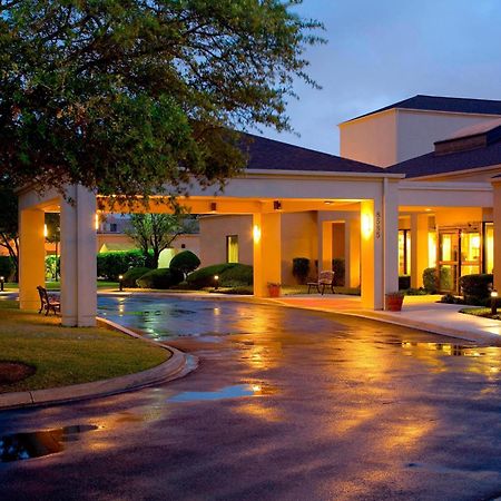 Courtyard By Marriott San Antonio Medical Center Hotel Exterior photo